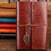Load image into Gallery viewer, Vintage Travelers Notebook Diary